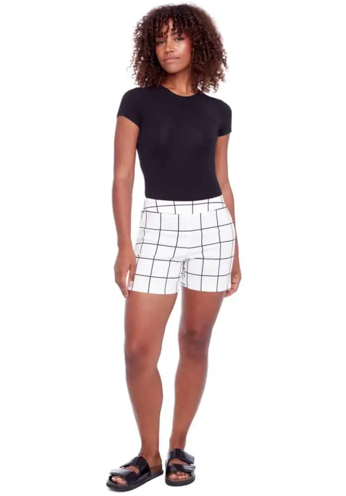 Lisa Teacup Shorts